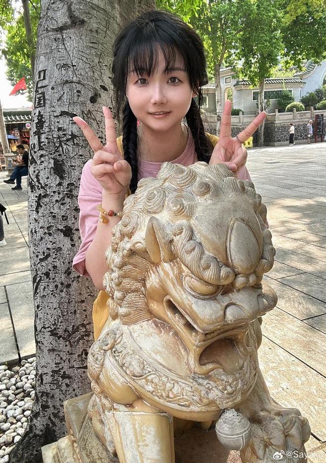Sayako今年4岁店铺呈现最原汁原味的cos作品