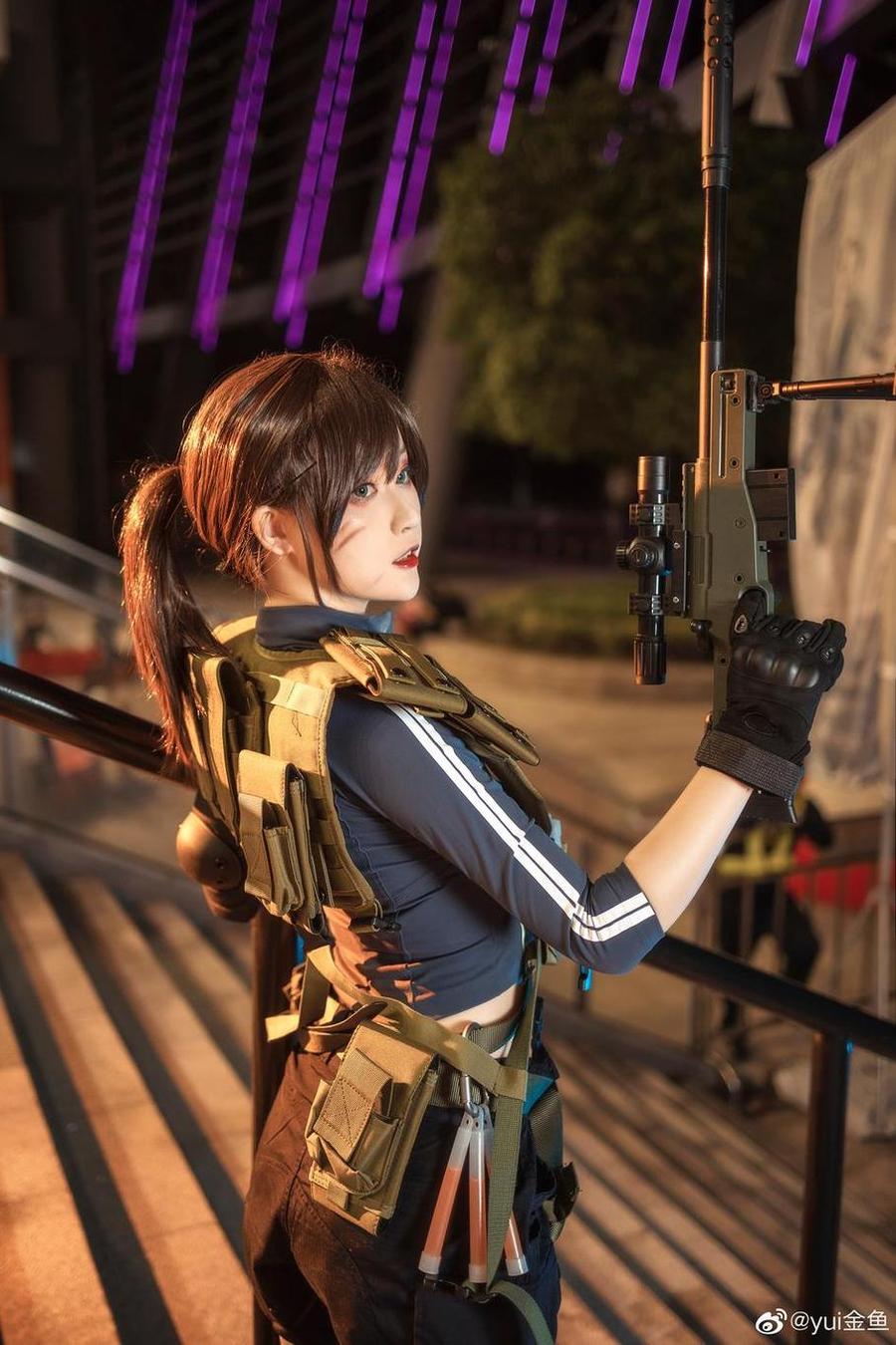 Yui金鱼图集：最佳的cosplay图片