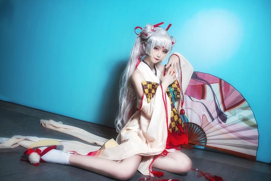 惊艳之作！yui金鱼cos狂三厨定制套图大曝光