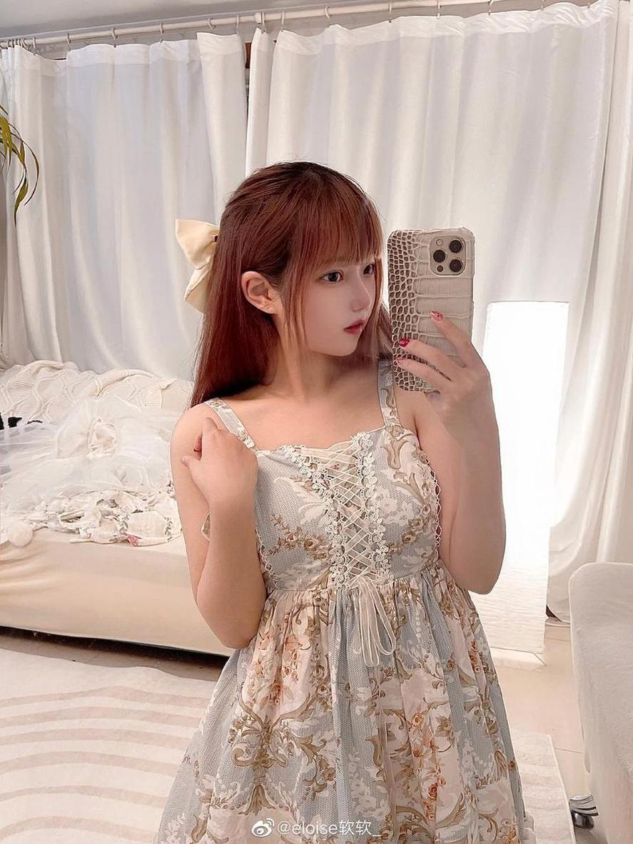 Eloise软软资源：分享coser们的精彩照片，与你一起领略cos的魅力