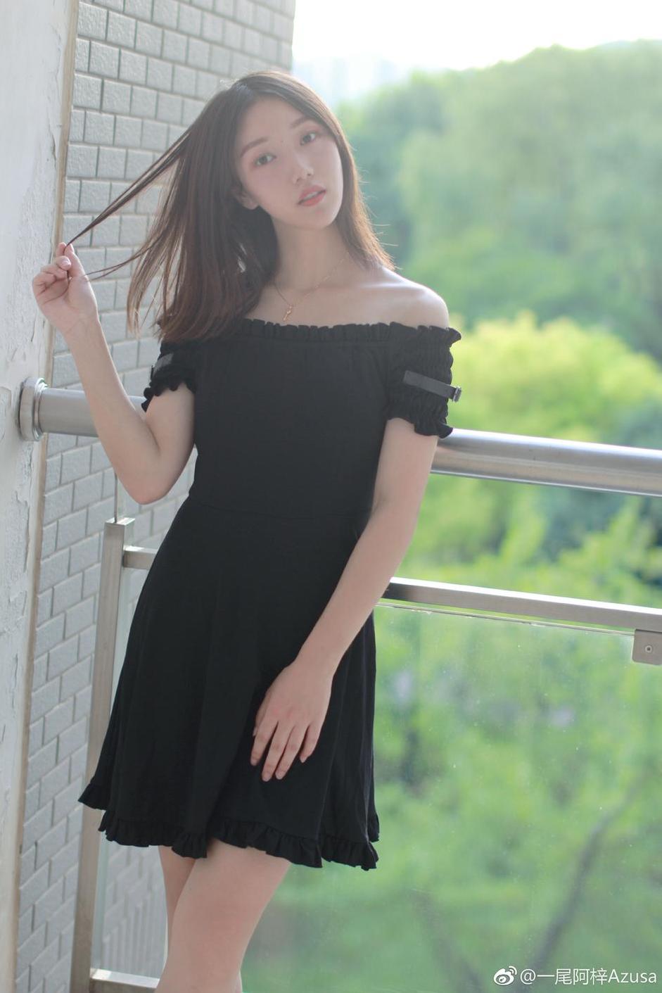 不容错过的一尾阿梓无删照片收藏