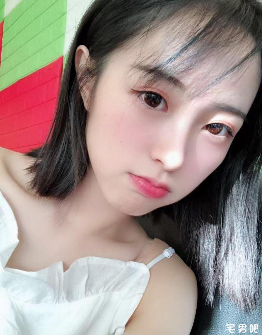 看傻！一尾阿梓微博不见了，我那些精心拍摄的摄影作品也没了
