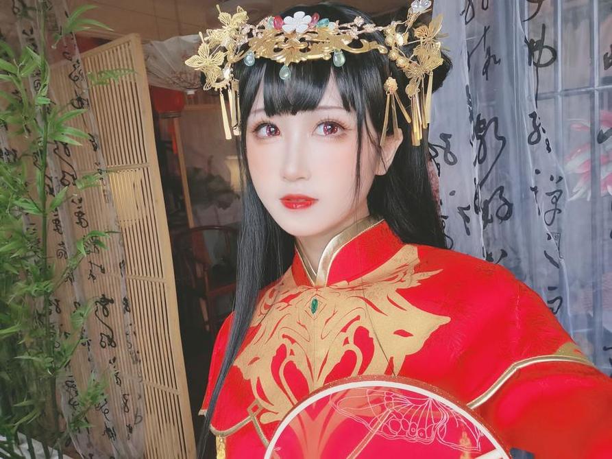 告别寂寞，cos三度69荣光带给你美好的作品。