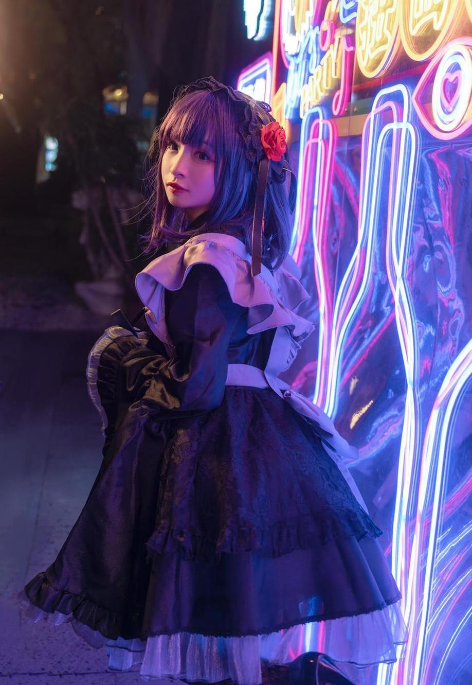 九九八吖分享最新cosplay图片，等待你的点赞评论。