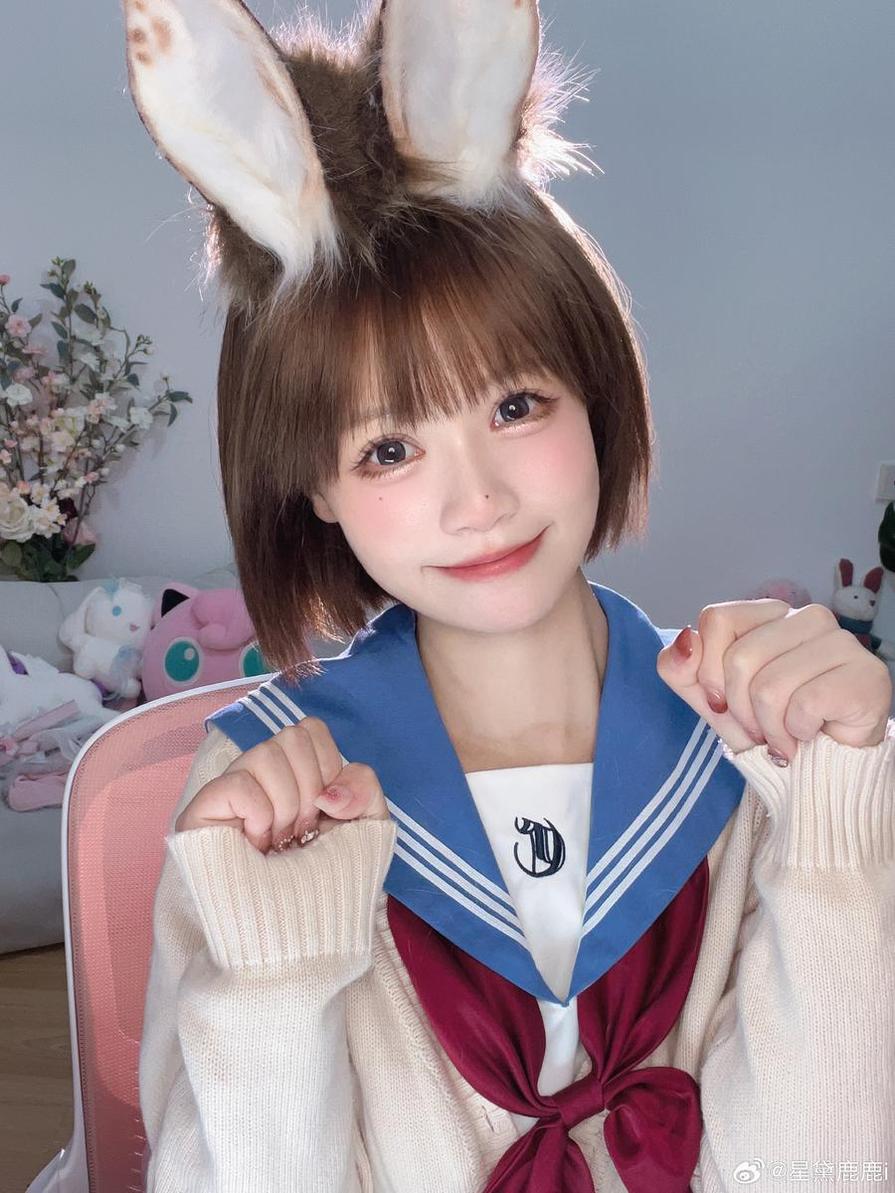 千反田鹿子毛衣，原图传递真实情感，呈现代表爱与温暖的图包