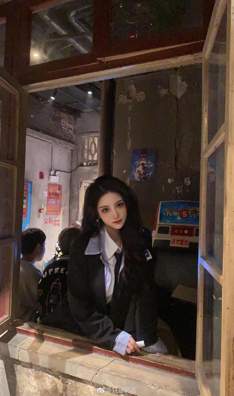 只是简言cos图包：超级原图展示，细节惊人