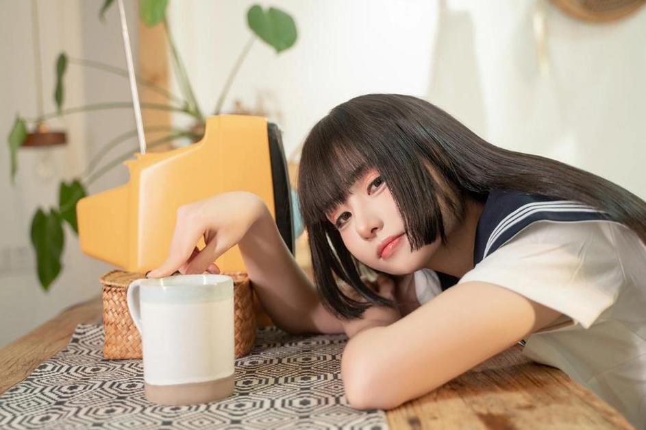 为什么女菩萨喵小吉的cos照片这么好看？