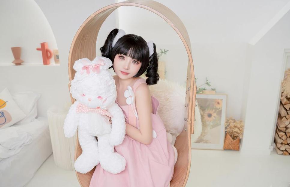 作品收藏必备！爆机少女喵小吉cos图包大放送