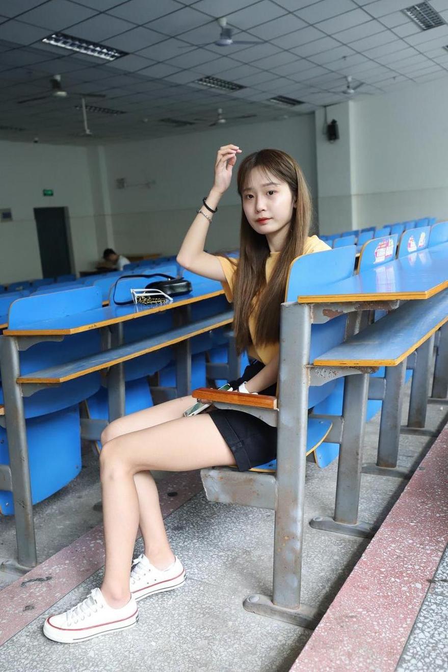 大西瓜爱牙膏迅雷下载-完美的作品，优美的唯美风格