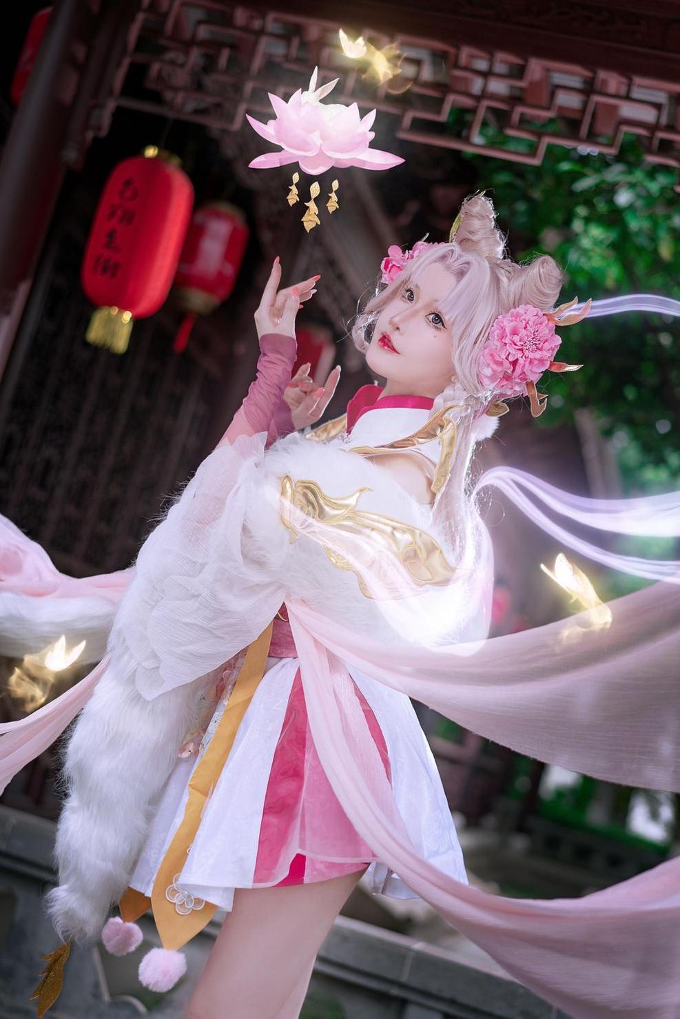 无与伦比的美图享受！大魔王露儿cosplay超清照片惊艳发布