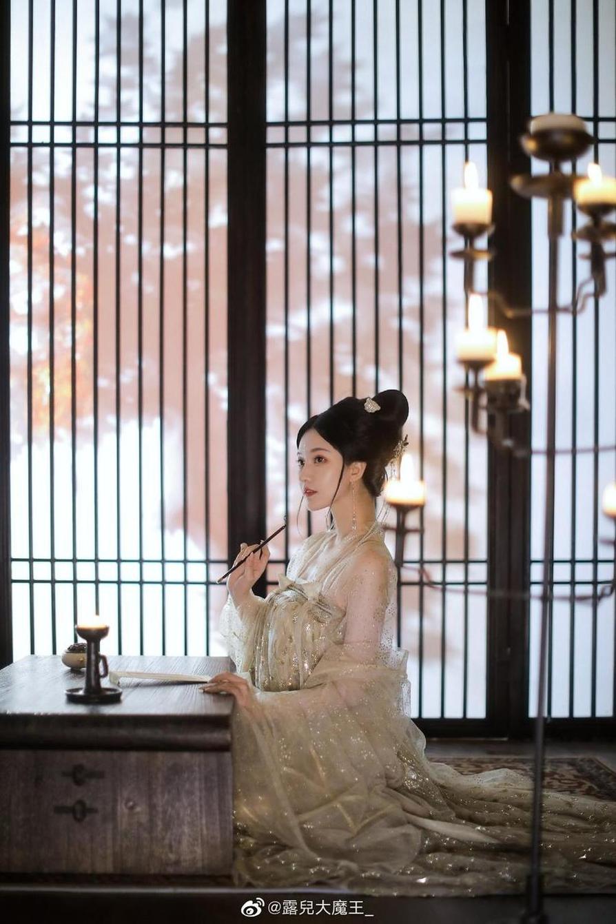 贴心推荐的上海大魔王露儿微博套装，价格公道手感一流