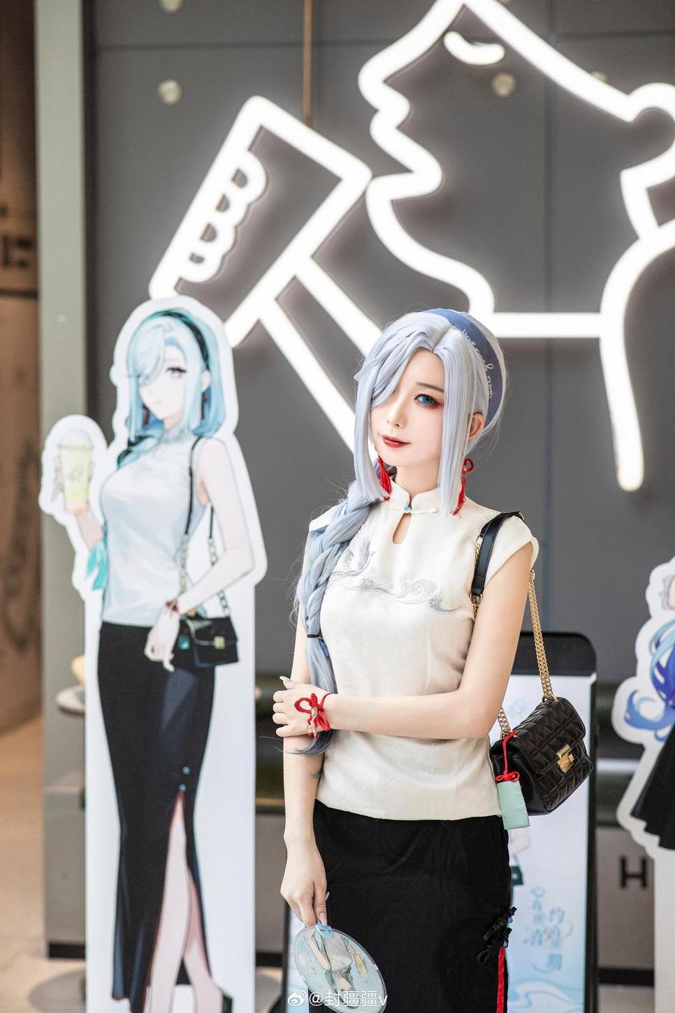 高清探秘：封疆疆w大凤cos照片原图大公开