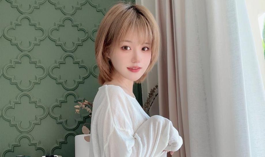 小仓千代w告白常识哔哩哔哩：一起来看看萌妹子的众多个性表现，绝对过瘾
