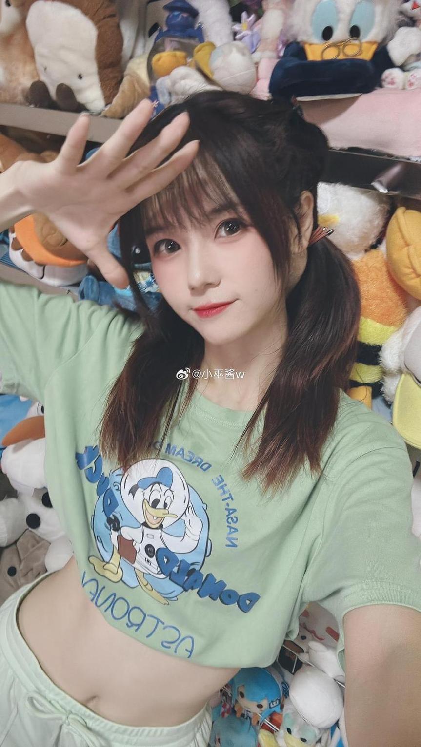 首发全网！B站小巫酱w口精选的cosplay原图合集