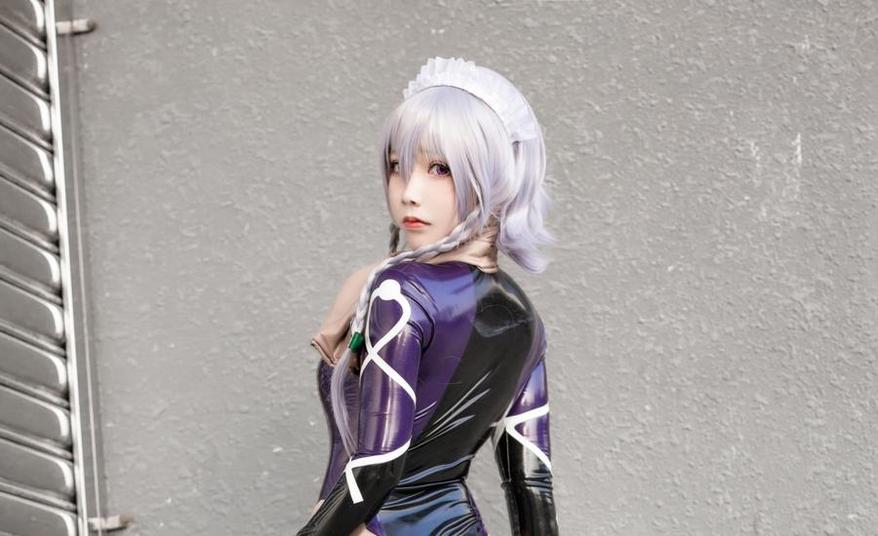 勾勒轮廓，彰显魅力，抱走莫子aa金色传说cosplay图片集锦收藏必备