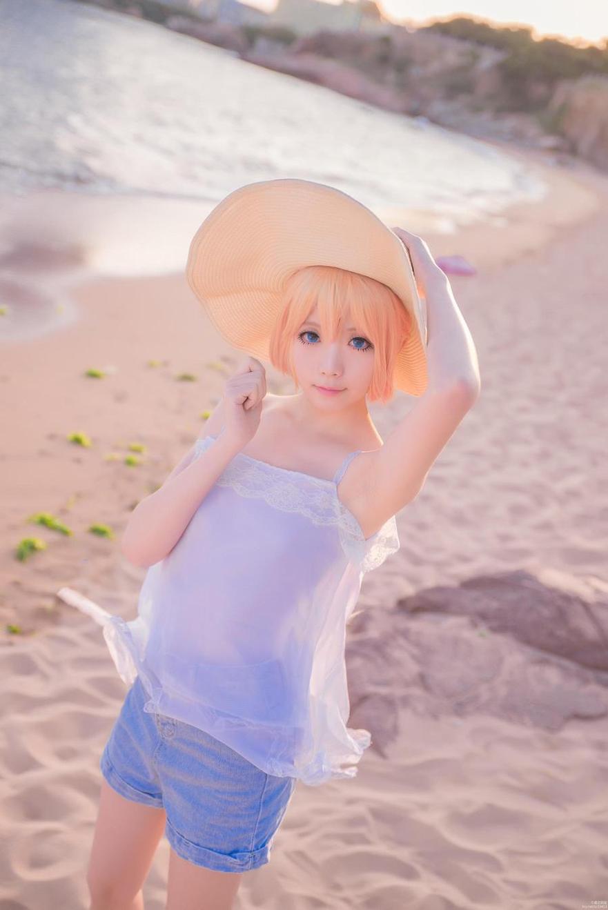 暴风雪中的战士！星之迟迟cosplay在线的原创cos震撼首发