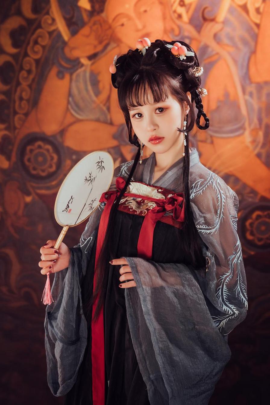 原汁原味柳郁子赏析，看无删摄影作品