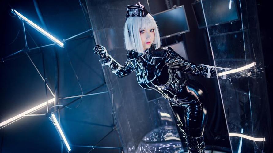 手机壁纸首选泉桃子cosplay集