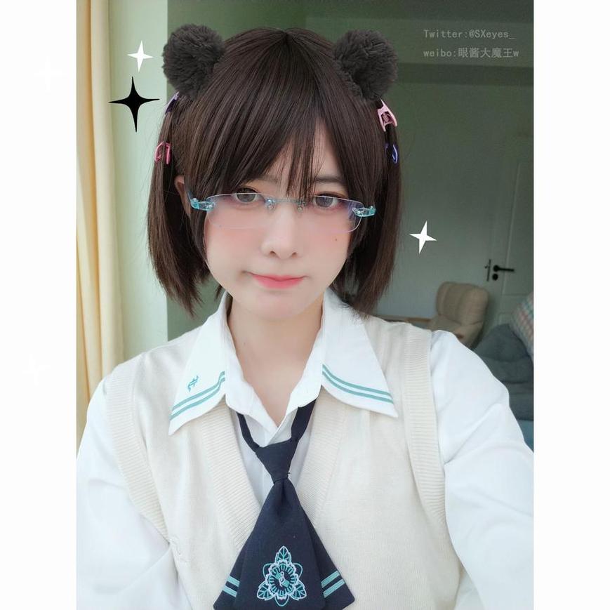 惊艳美颜！眼酱大魔王白色cos图片大放送