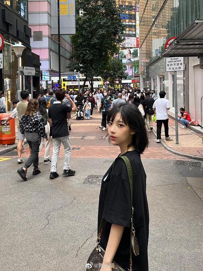 舞小喵地狱王女玉藻前，一个代表cos作品的存在。