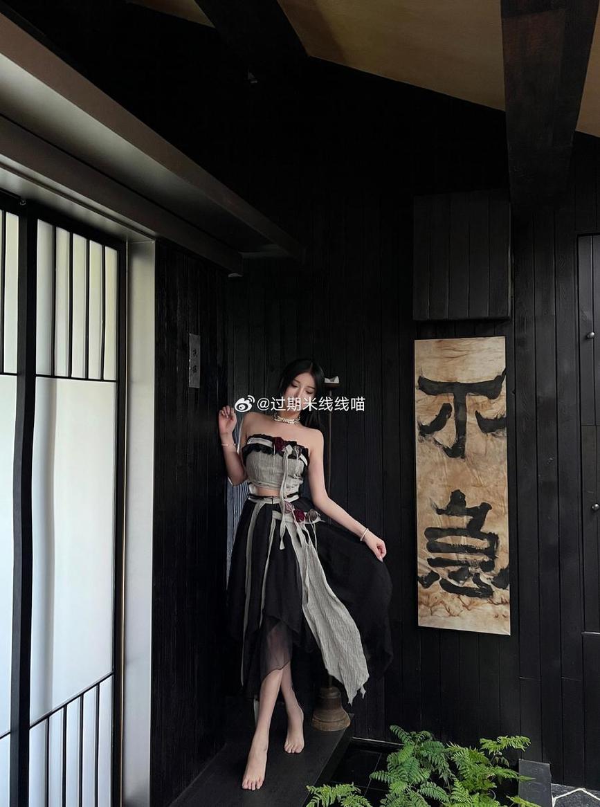 发布过期米线的精美原图照片