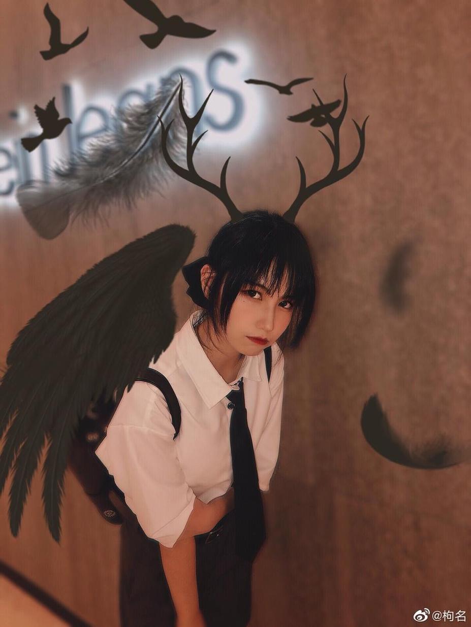逐月su全部作品图包：独具匠心的原创cos