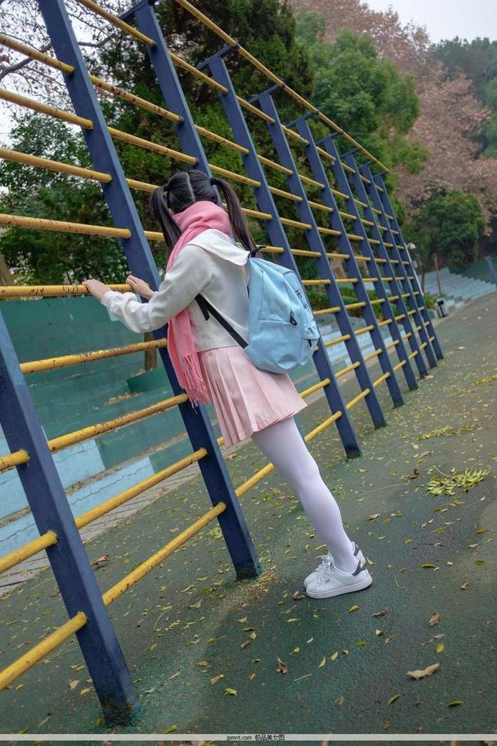 这些阿诺不是施瓦辛戈夏季校服图片，让每个coser都梦寐以求的完美化身