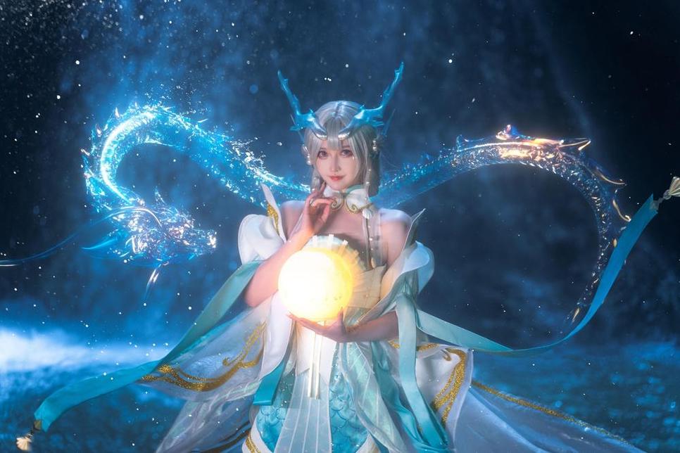 露儿大魔王cos涂山：高清照片再现名场景