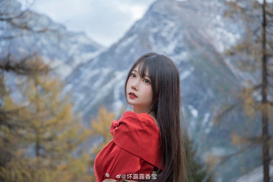 香草喵璐璐美图鉴赏，犹如置身于她的童话世界中