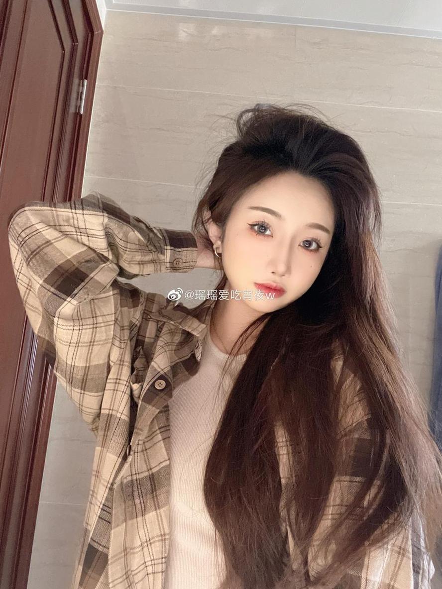 鬼畜瑶在不在露臀？这 ~套~ 独一无二的图集等你来拥有